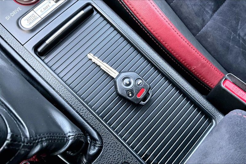 2015 Subaru WRX STI Base - Photo 10