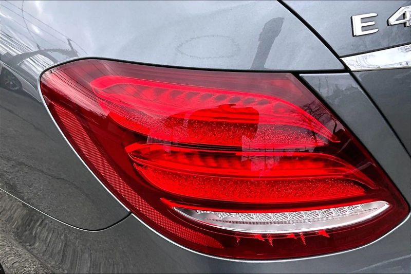 2019 Mercedes-Benz E-Class E450 - Photo 30