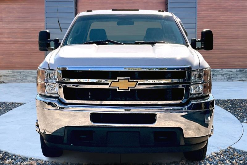 2014 Chevrolet Silverado 3500HD Work Truck photo 3
