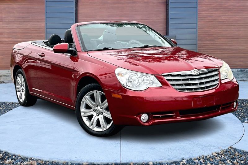 2010 Chrysler Sebring Touring's photo