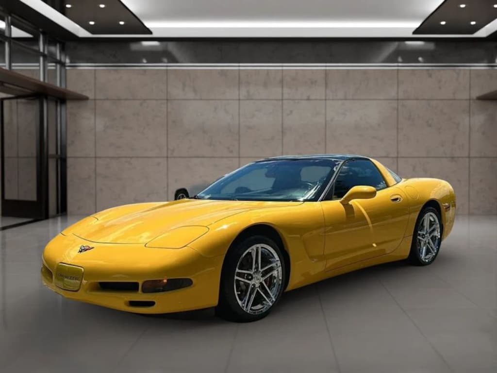 Used 2002 Chevrolet Corvette Coupe 2D Coupe