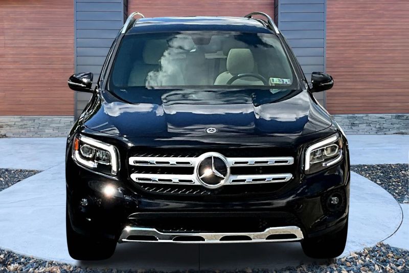 2021 Mercedes Benz GLB 250 4MATIC photo 3