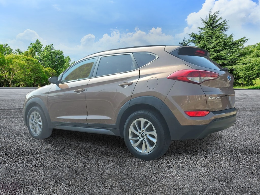 Used 2016 Hyundai Tucson SE Sport Utility 4D SUV