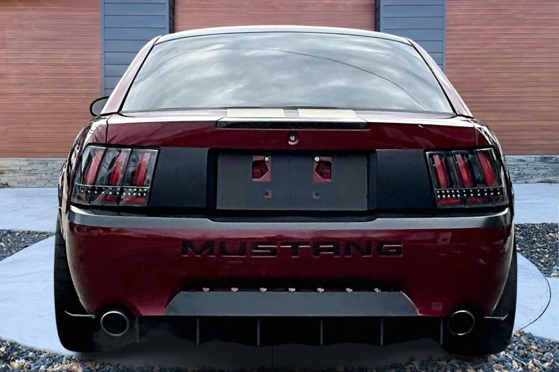 2004 Ford Mustang GT Deluxe photo 4
