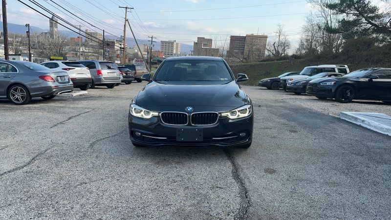 2018 BMW 3 Series 330i