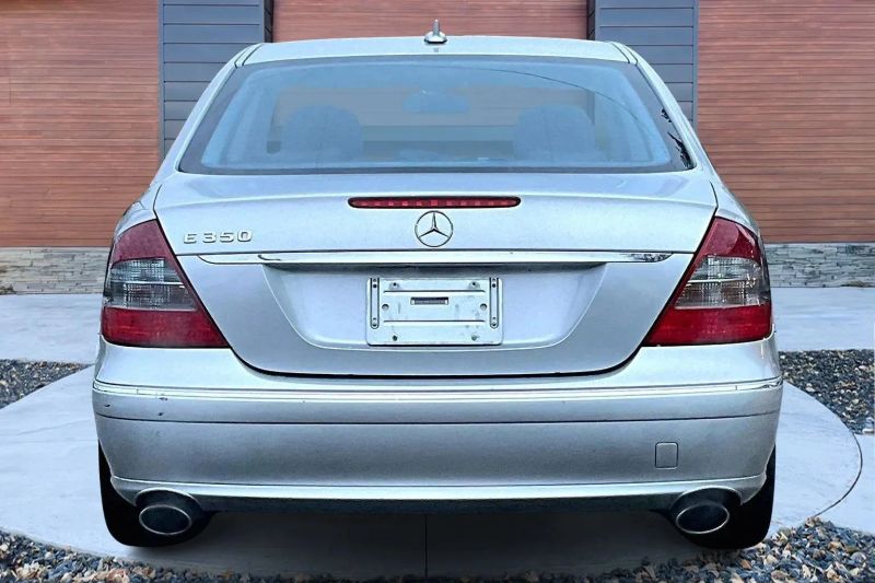 2008 Mercedes Benz E 350 Sedan photo 4