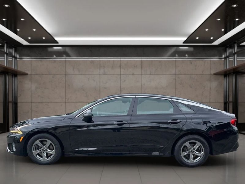 2021 Kia K5 LXS - Photo 10