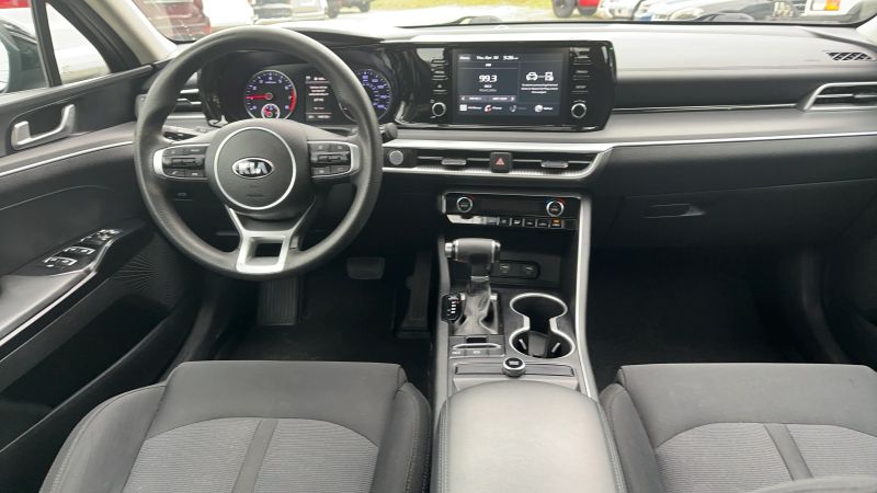 2021 Kia K5 LXS - Photo 5