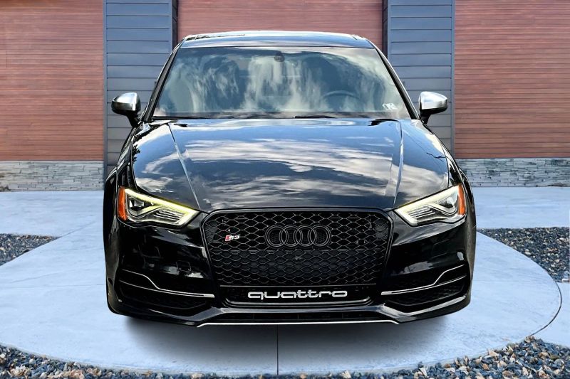 2015 Audi S3 Premium Plus photo 3