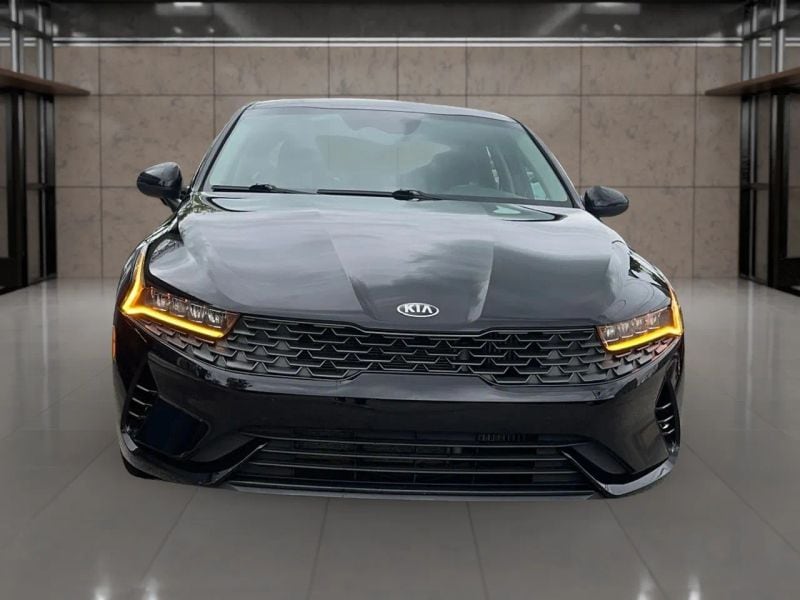 2021 Kia K5 LXS - Photo 12
