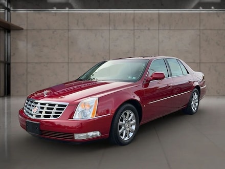 2008 Cadillac DTS Sedan 4D Sedan