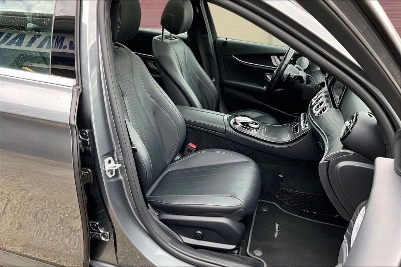 2019 Mercedes-Benz E-Class E450 - Photo 7