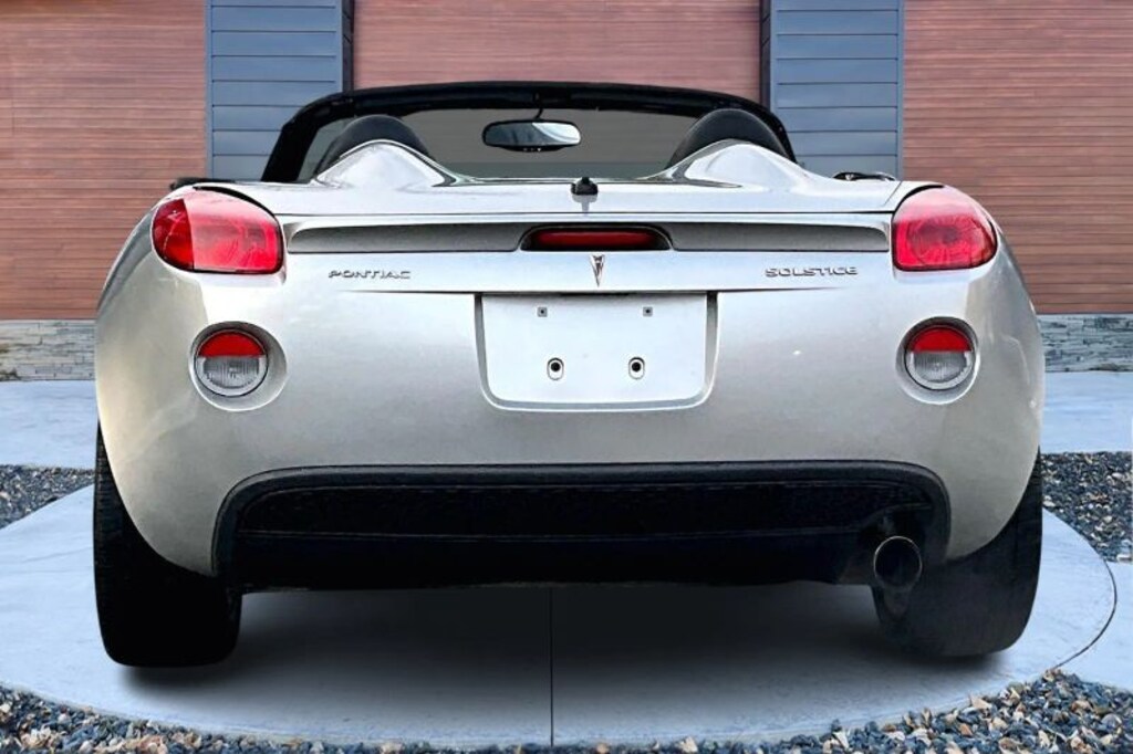 Used 2008 Pontiac Solstice Convertible 2D Convertible