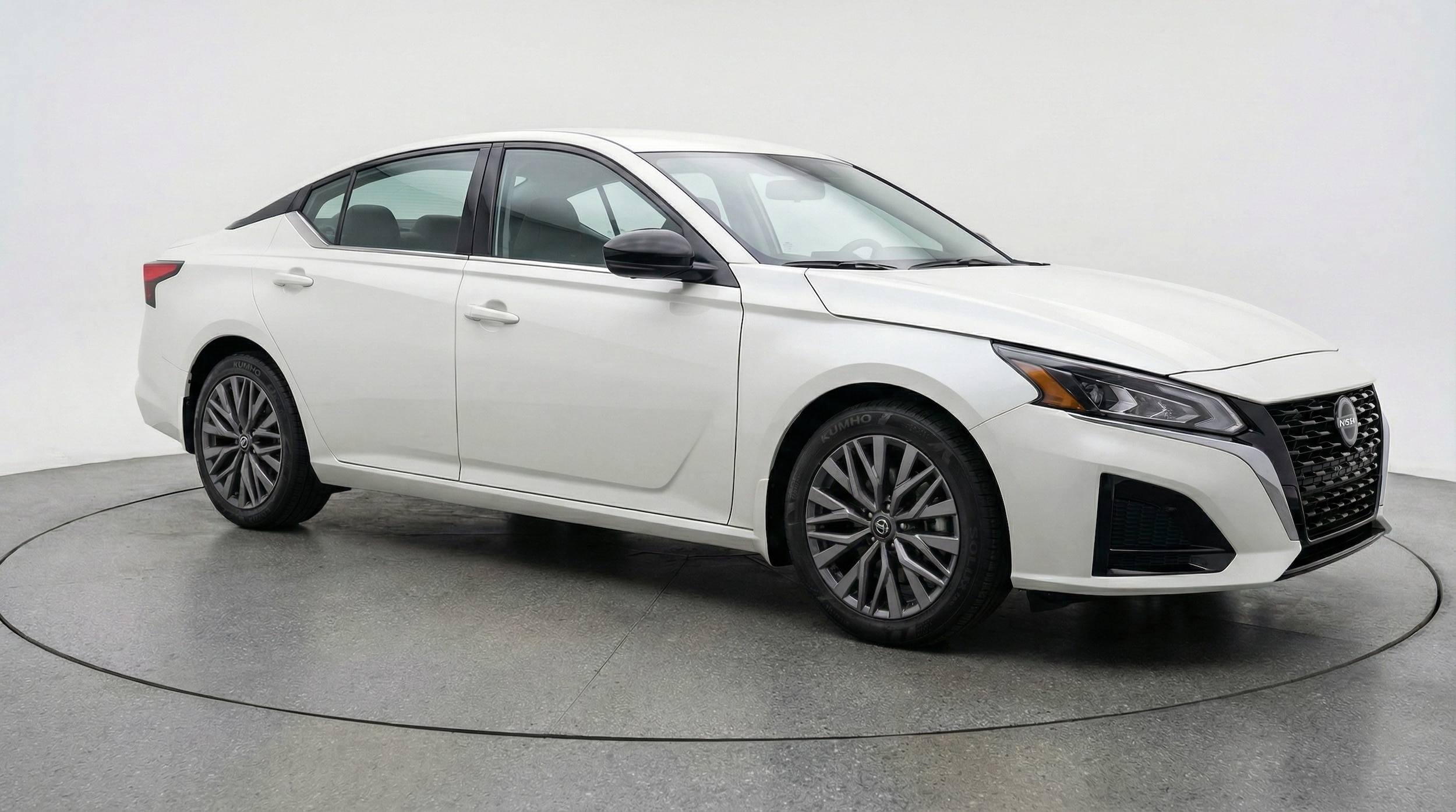Thumbnail: 2025 Nissan Altima - 1