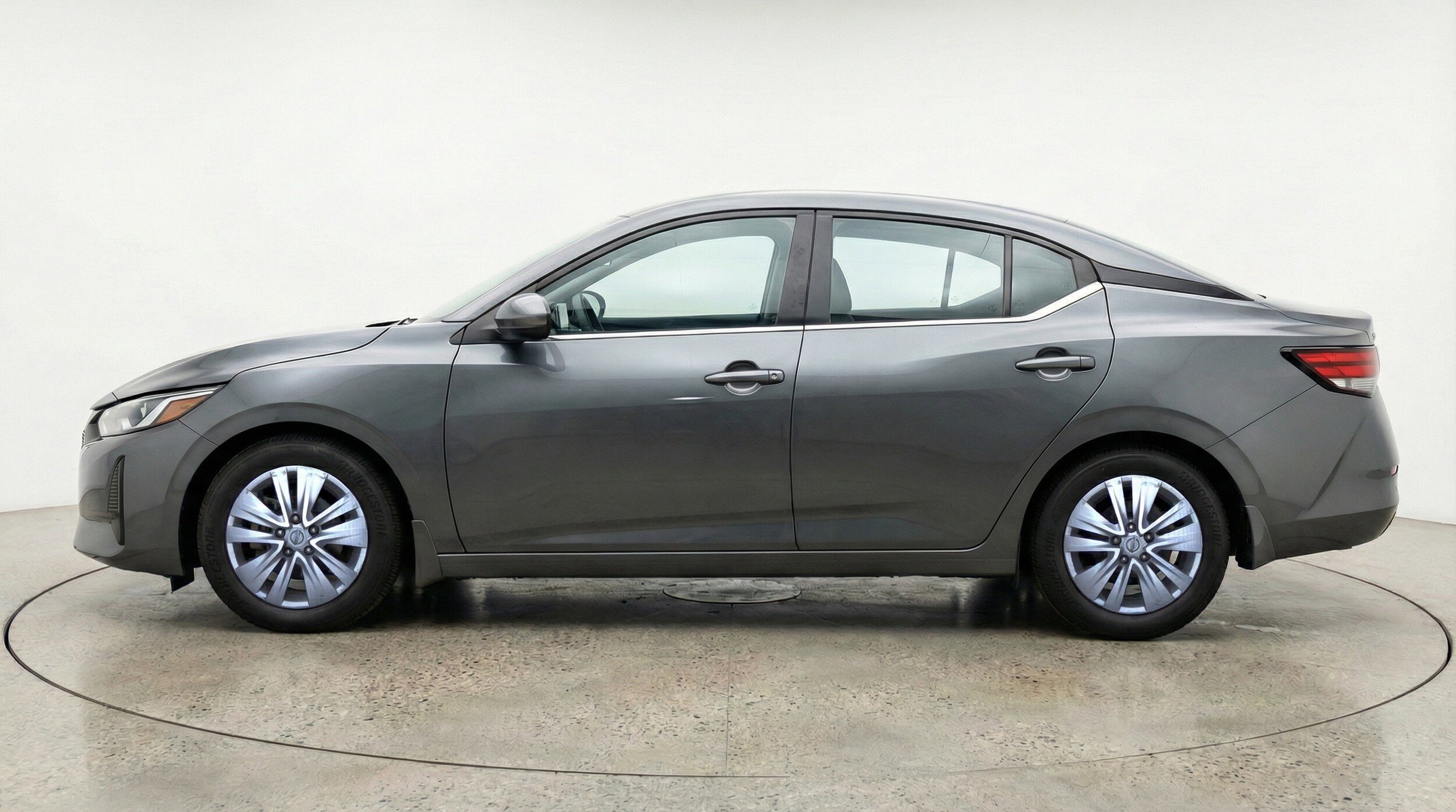 Thumbnail: 2025 Nissan Sentra - 5