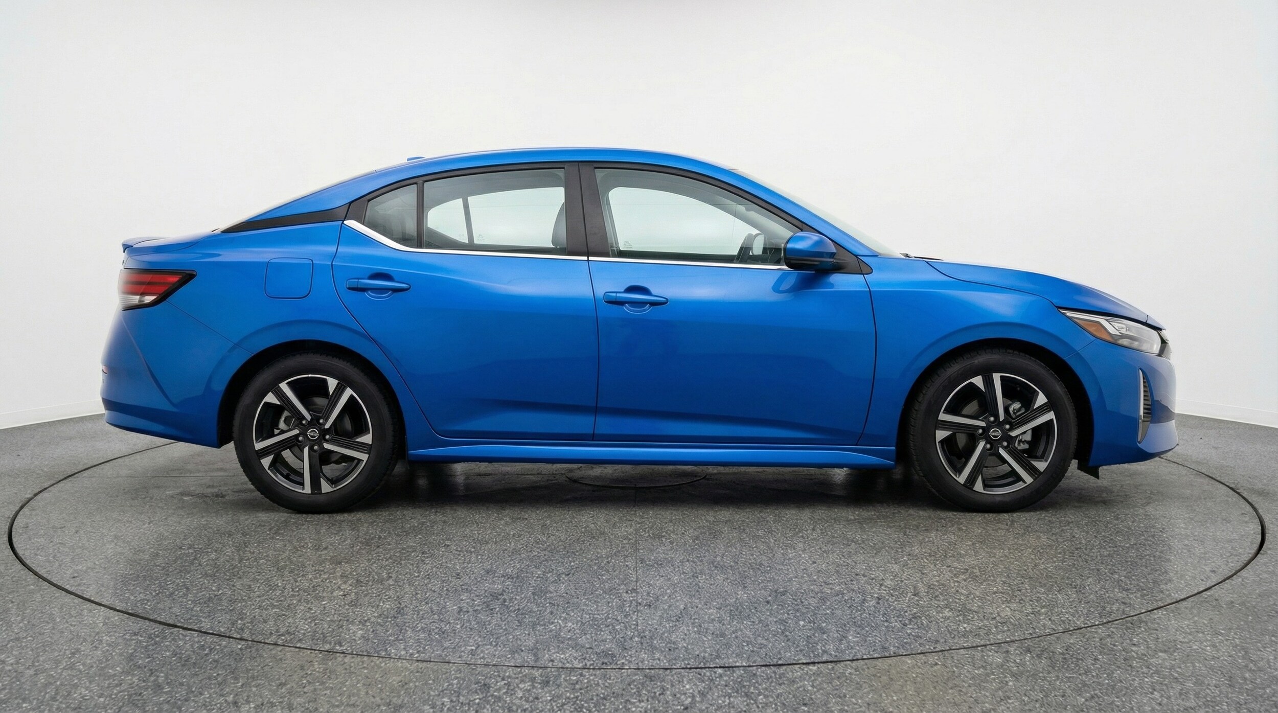 Thumbnail: 2025 Nissan Sentra - 8