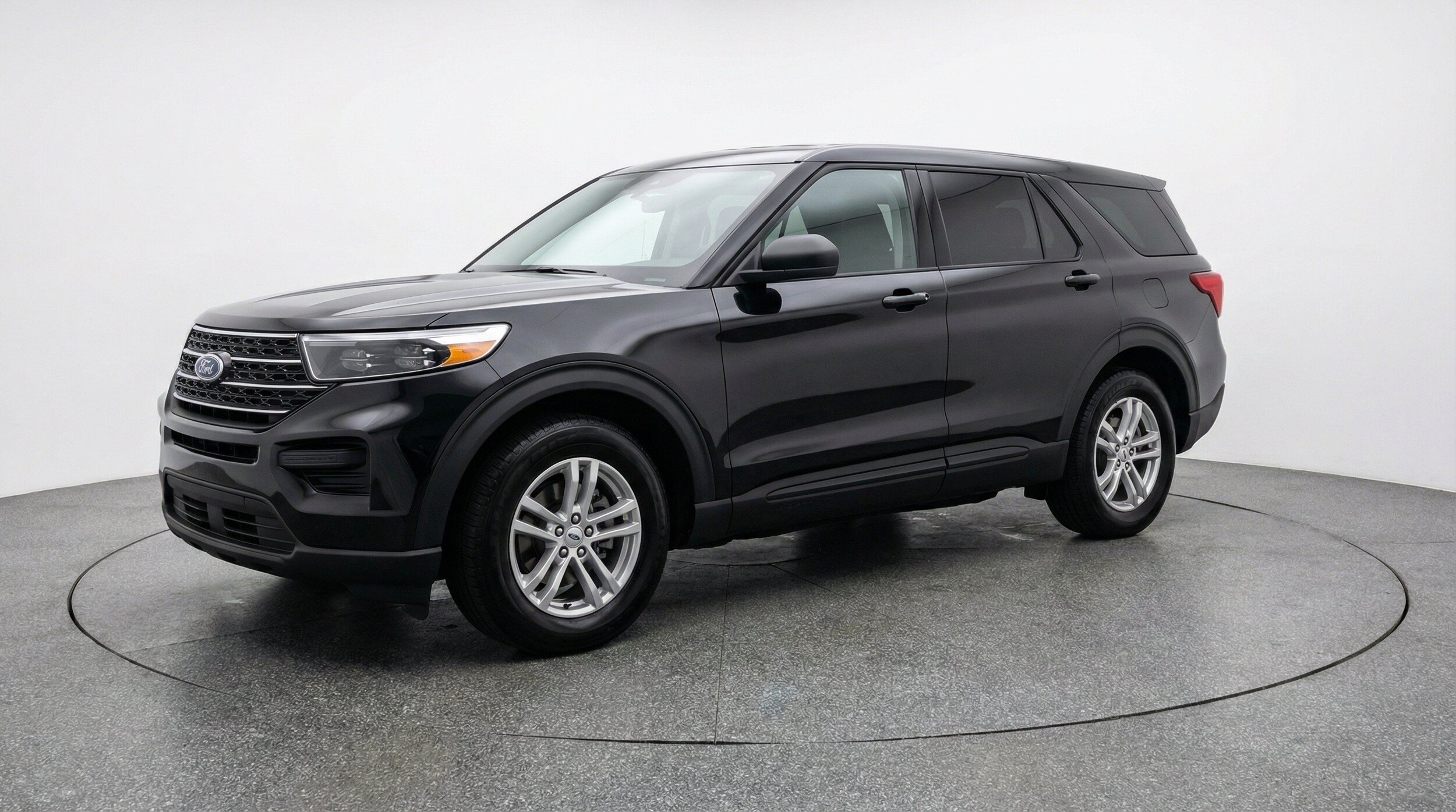 Thumbnail: 2024 Ford Explorer - 3