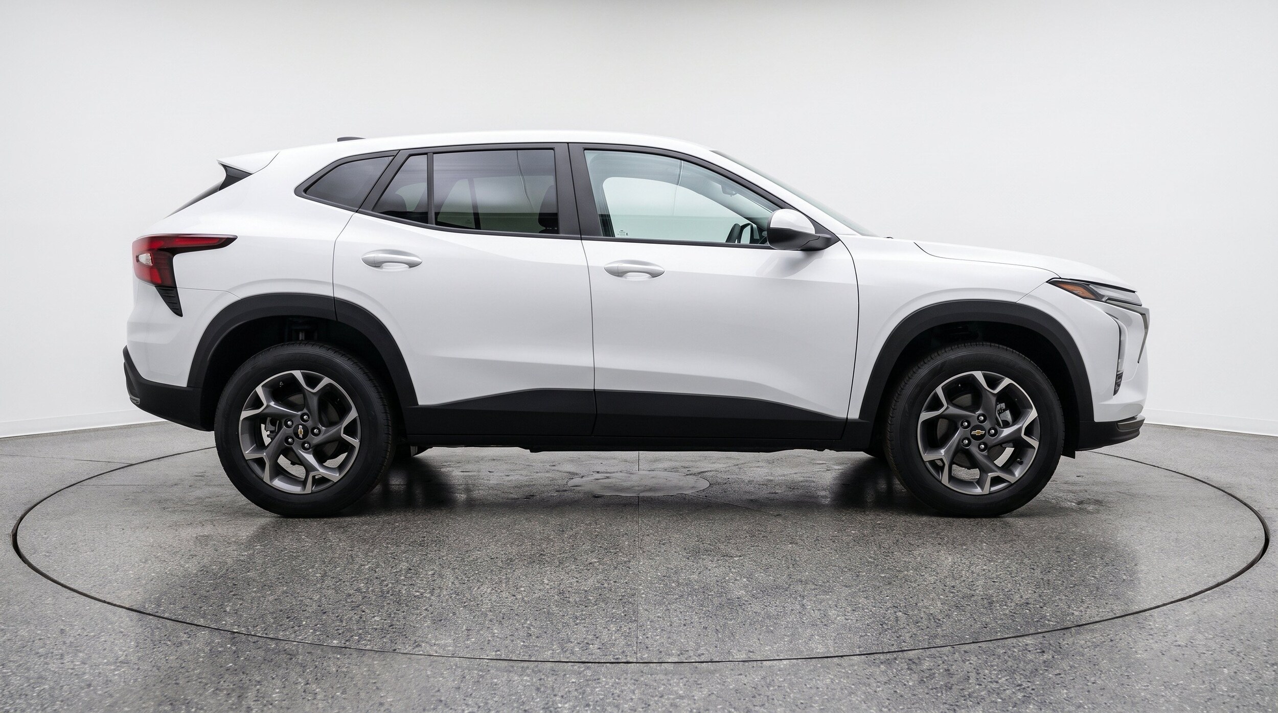 Thumbnail: 2025 Chevrolet Trax - 11