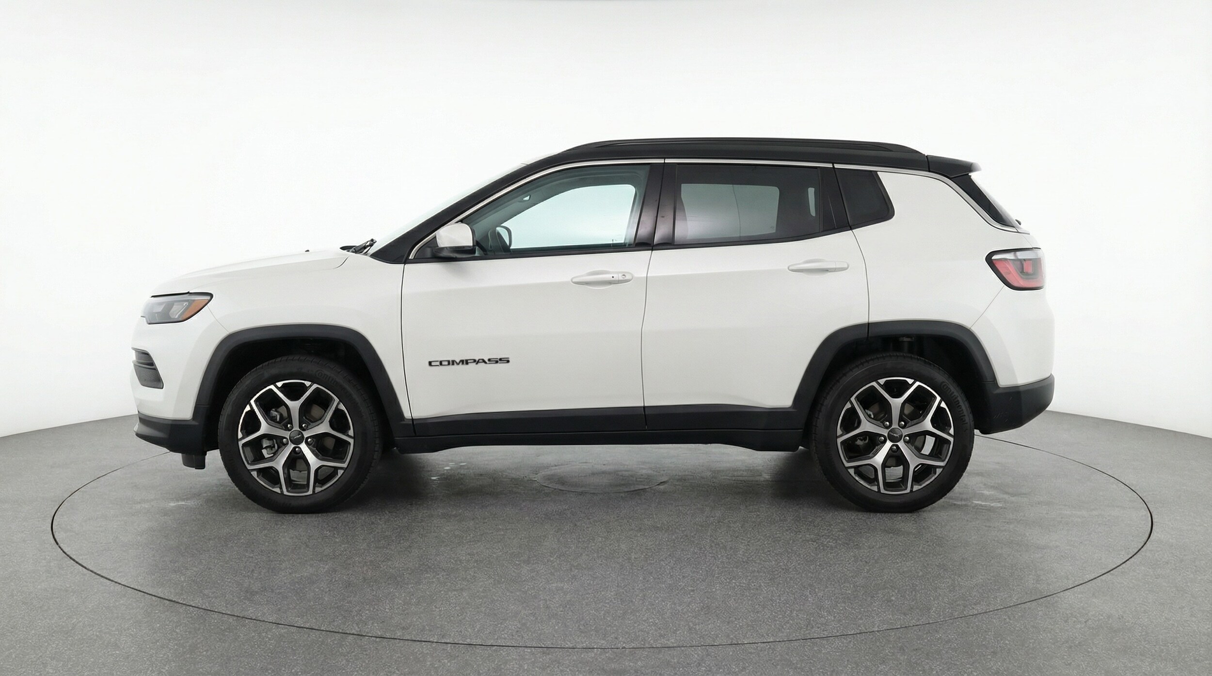 Thumbnail: 2025 Jeep Compass - 4