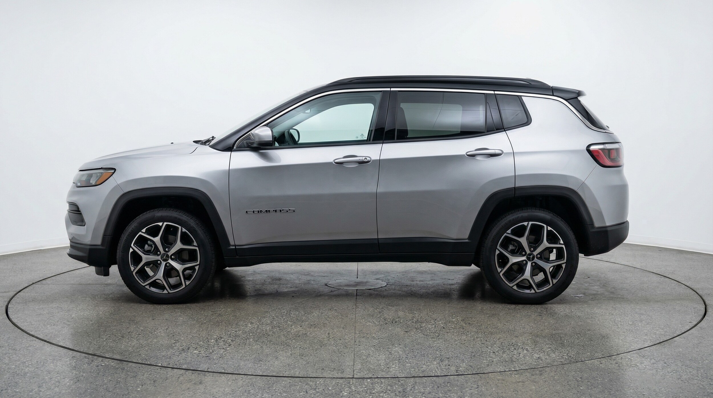 Thumbnail: 2025 Jeep Compass - 4