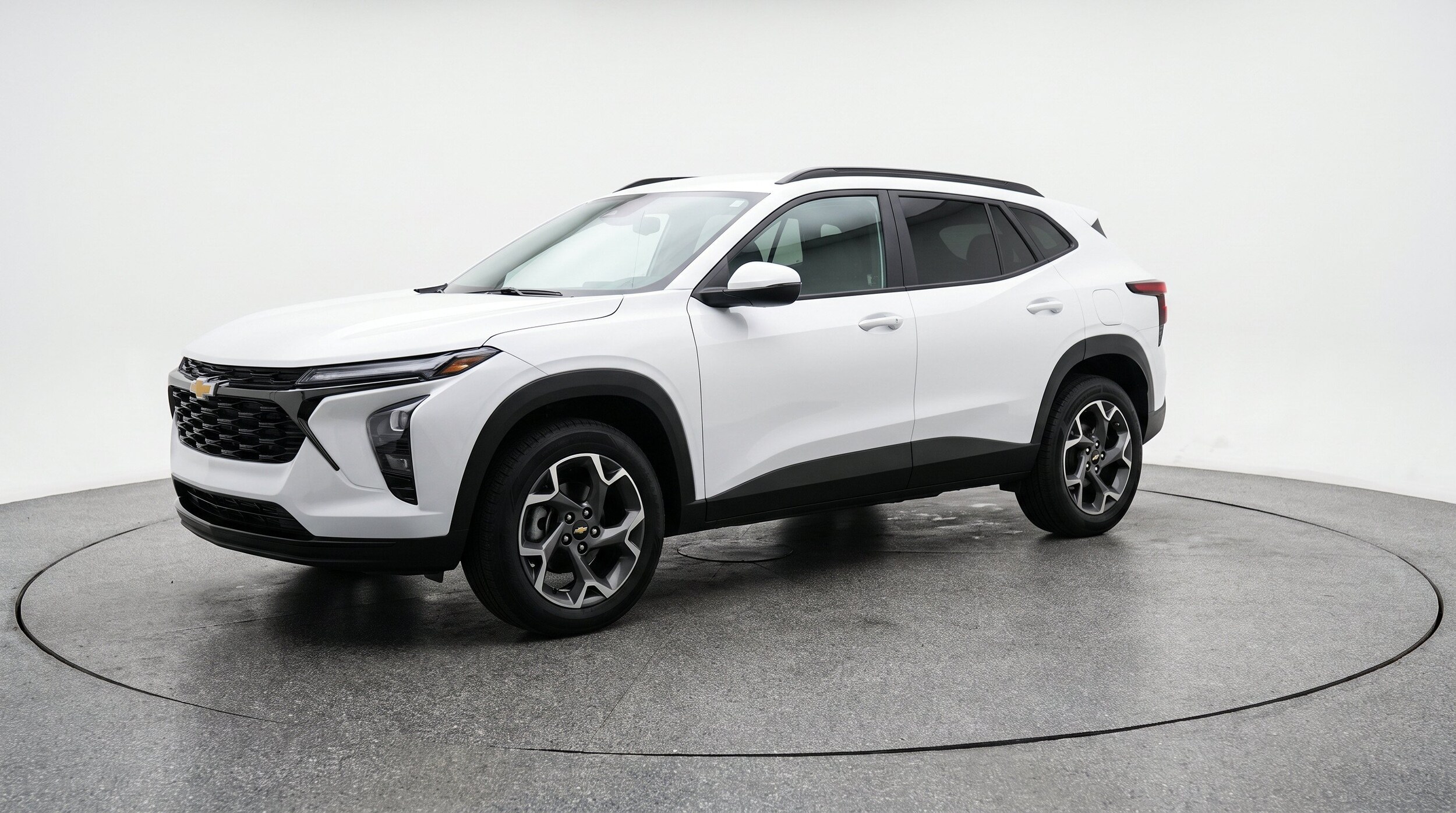 Thumbnail: 2025 Chevrolet Trax - 3