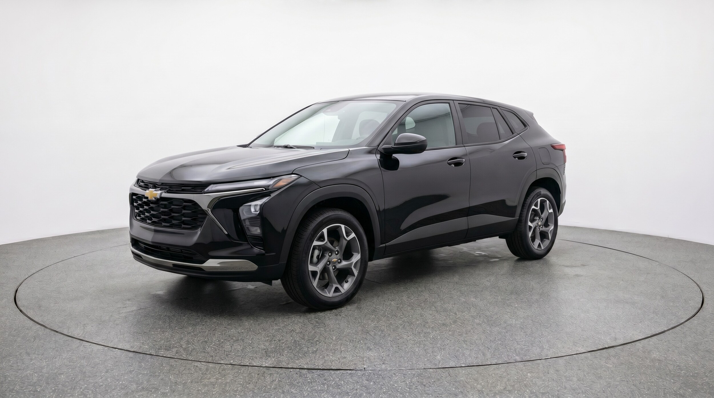 Thumbnail: 2025 Chevrolet Trax - 3