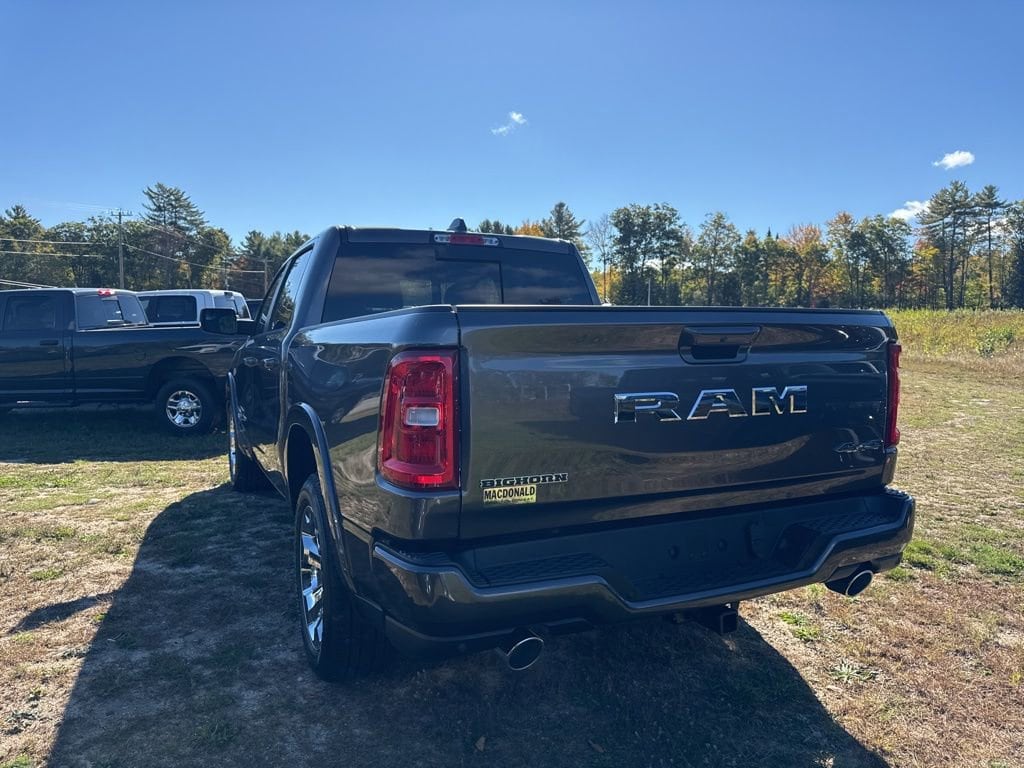 New 2026 Ram 1500 BIG HORN CREW CAB 4X4 5'7 BOX Pickup