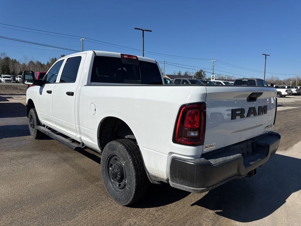 New 2026 Ram 2500 TRADESMAN CREW CAB 4X4 6'4 BOX Pickup