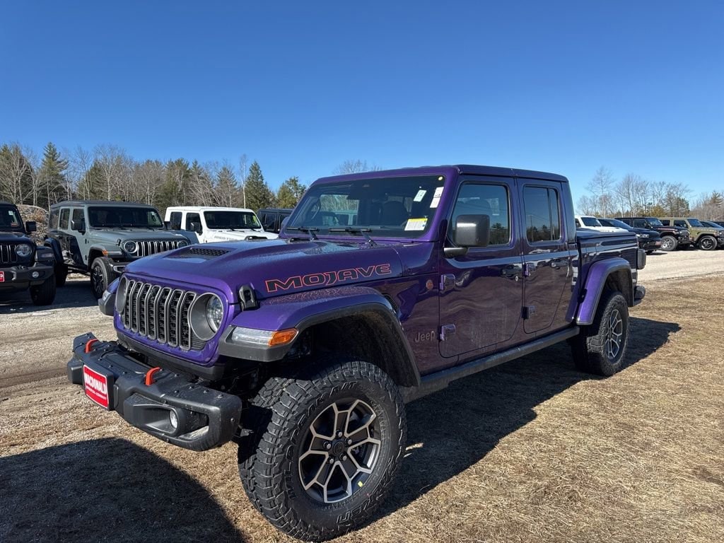 New 2026 Jeep Gladiator MOJAVE X 4X4 Pickup