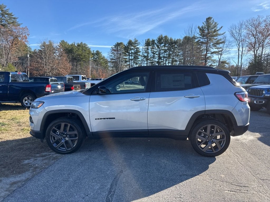 New 2026 Jeep Compass LIMITED ALTITUDE 4X4 Sport Utility
