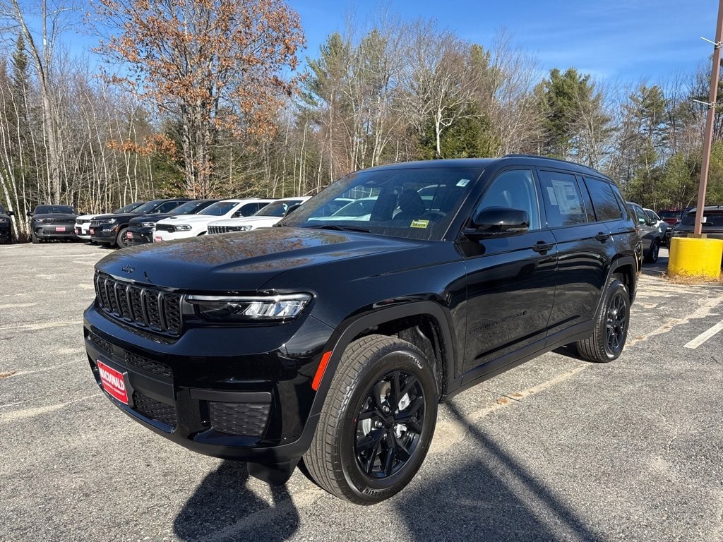New 2025 Jeep Grand Cherokee L ALTITUDE X 4X4 Sport Utility