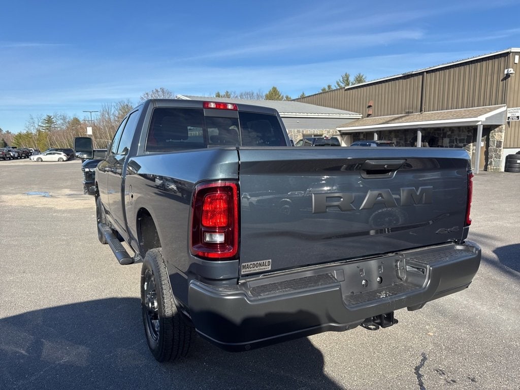 New 2026 Ram 2500 TRADESMAN CREW CAB 4X4 6'4 BOX Pickup