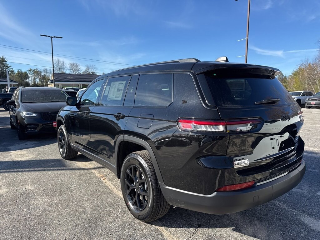 New 2025 Jeep Grand Cherokee L ALTITUDE X 4X4 Sport Utility