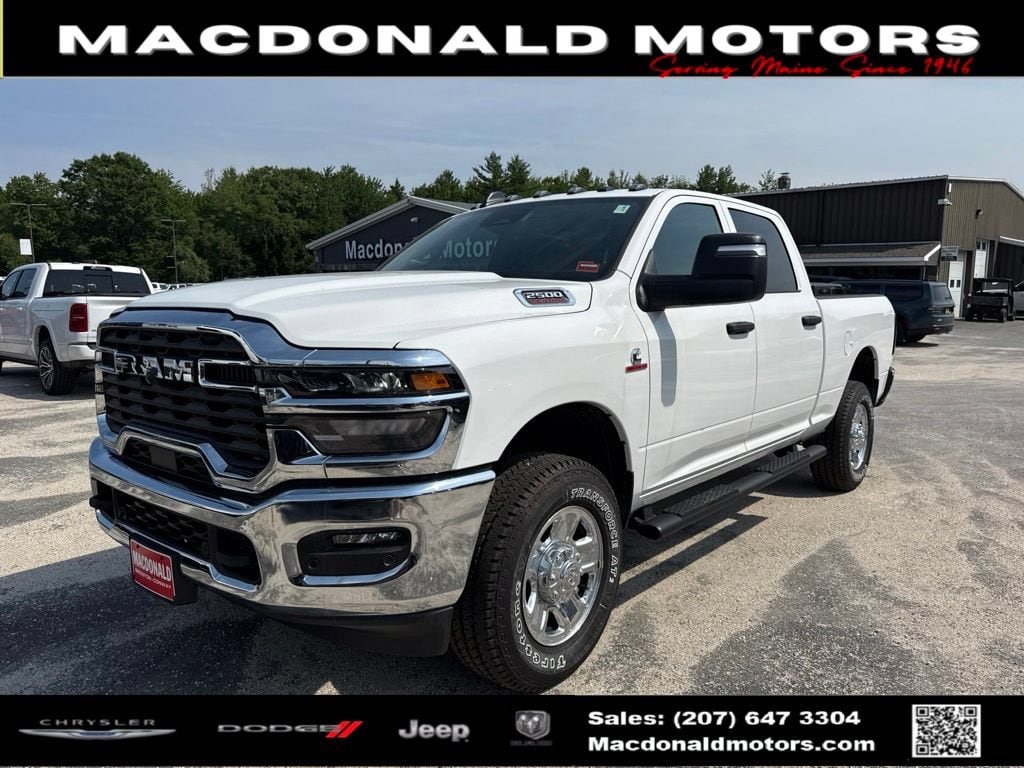 New 2026 Ram 2500 TRADESMAN CREW CAB 4X4 6'4 BOX Pickup