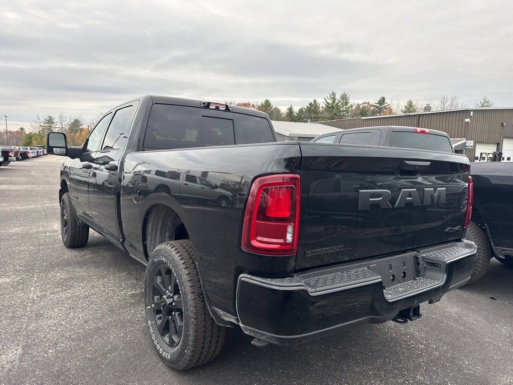 New 2026 Ram 3500 BIG HORN CREW CAB 4X4 6'4 BOX Pickup