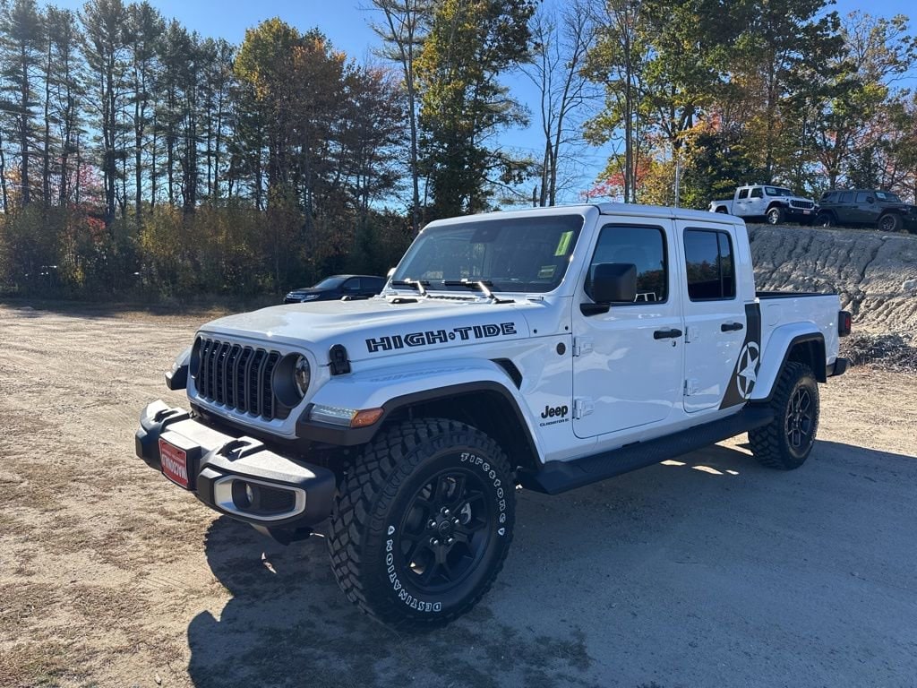 New 2025 Jeep Gladiator HIGH TIDE 4X4 Pickup