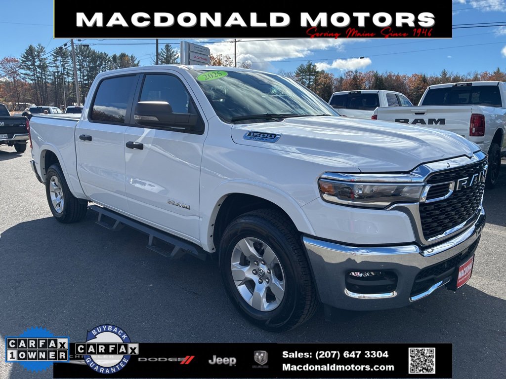 2025 Ram 1500 Big Horn Lone Star photo 3