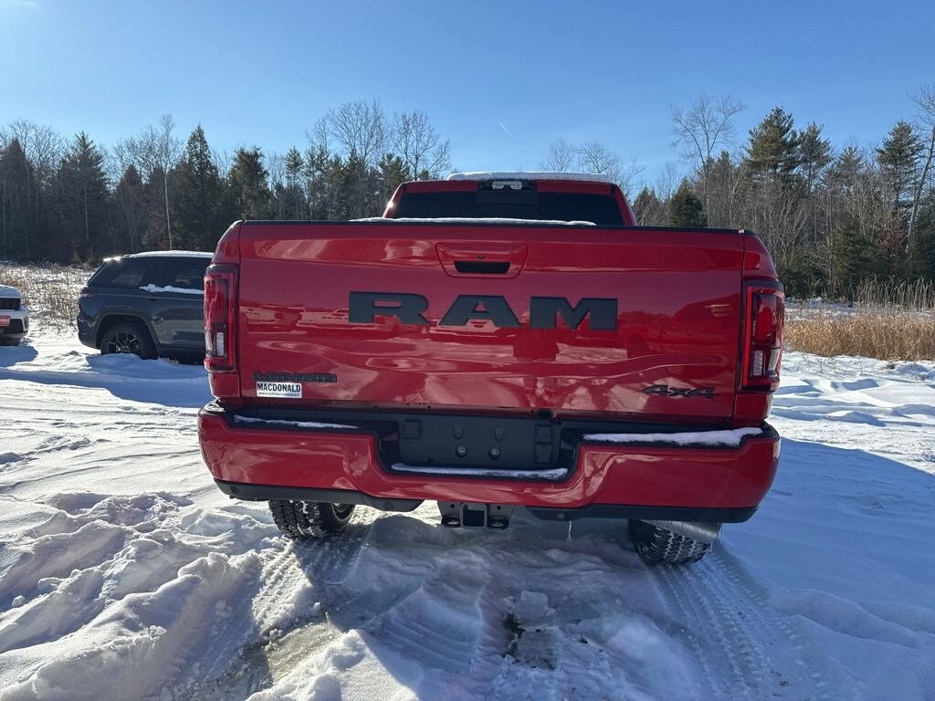 New 2026 Ram 2500 LARAMIE CREW CAB 4X4 6'4 BOX Pickup