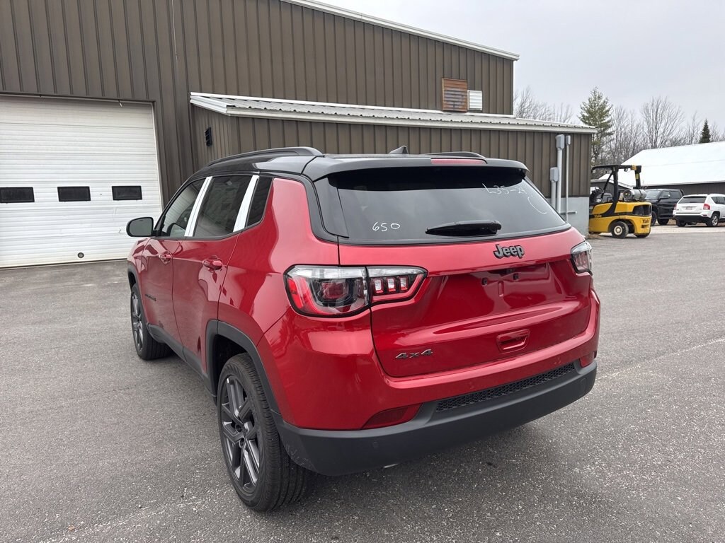 New 2026 Jeep Compass LIMITED ALTITUDE 4X4 Sport Utility