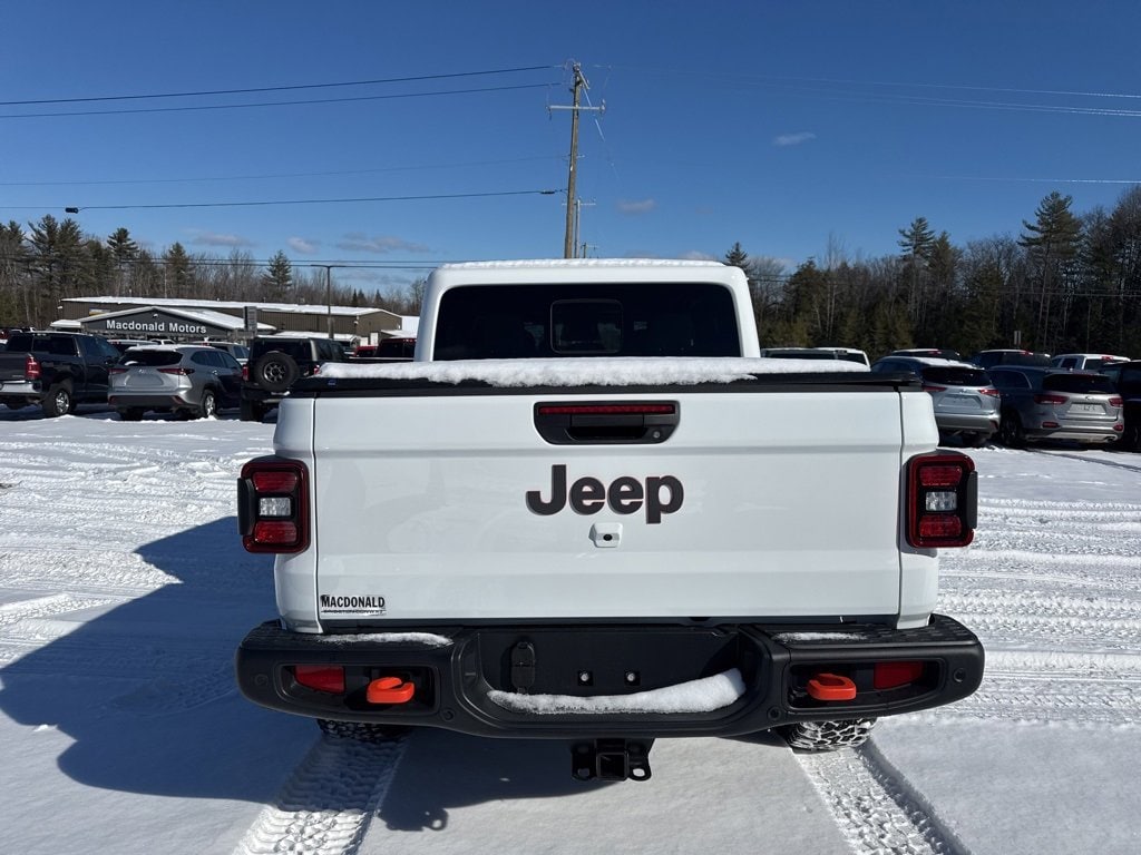 New 2026 Jeep Gladiator MOJAVE X 4X4 Pickup