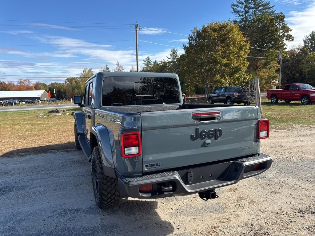 New 2025 Jeep Gladiator HIGH TIDE 4X4 Pickup