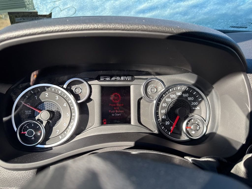 2026 RAM 2500 Tradesman - Photo 17