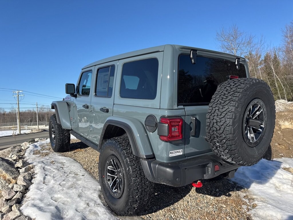 New 2026 Jeep Wrangler 4-DOOR RUBICON X Sport Utility