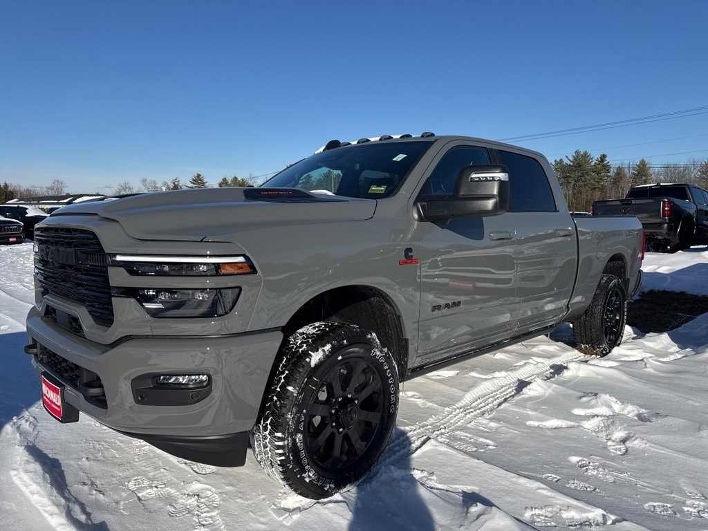 New 2026 Ram 2500 LARAMIE CREW CAB 4X4 6'4 BOX Pickup