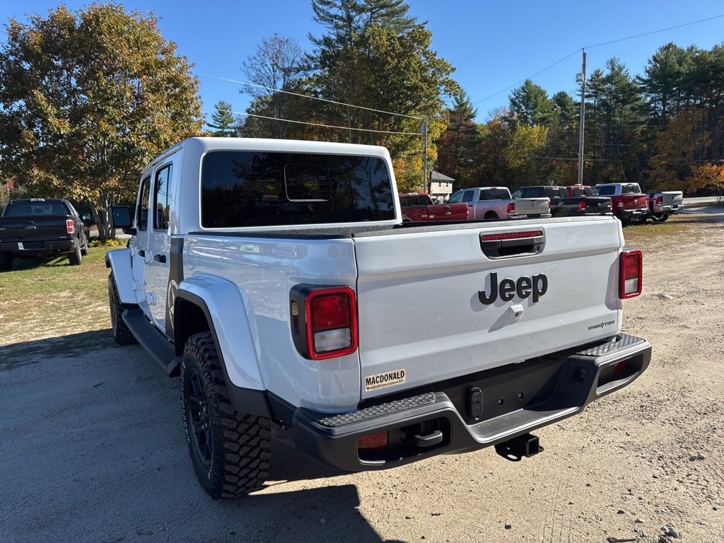 New 2025 Jeep Gladiator HIGH TIDE 4X4 Pickup