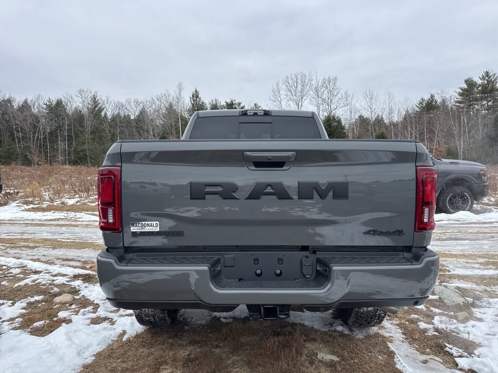 New 2026 Ram 2500 LARAMIE CREW CAB 4X4 6'4 BOX Pickup