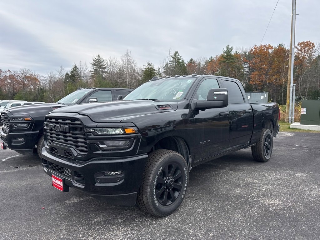 New 2026 Ram 3500 BIG HORN CREW CAB 4X4 6'4 BOX Pickup