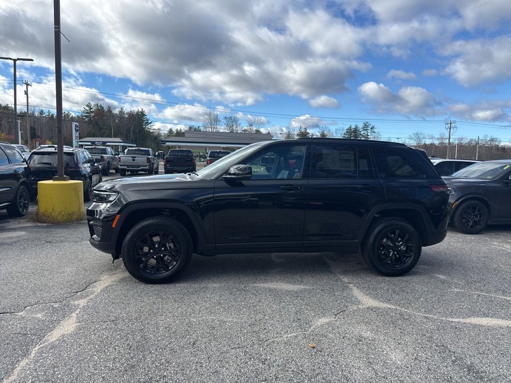 New 2025 Jeep Grand Cherokee ALTITUDE X 4X4 Sport Utility