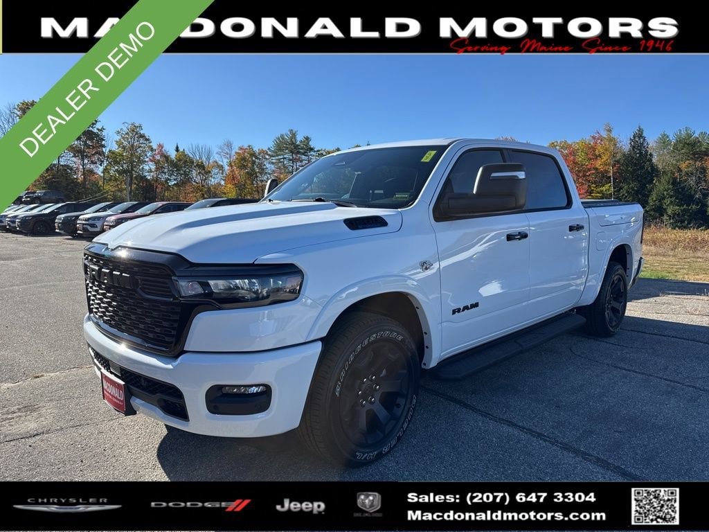 New 2026 Ram 1500 BIG HORN CREW CAB 4X4 5'7 BOX Pickup