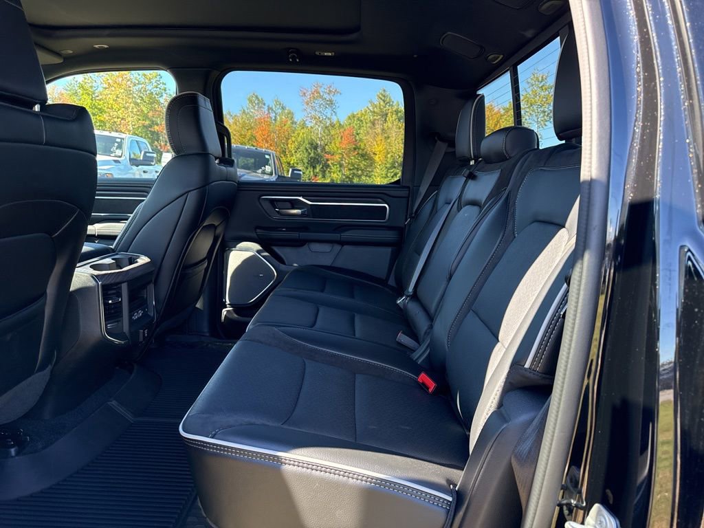 2026 RAM 1500 Laramie - Photo 10